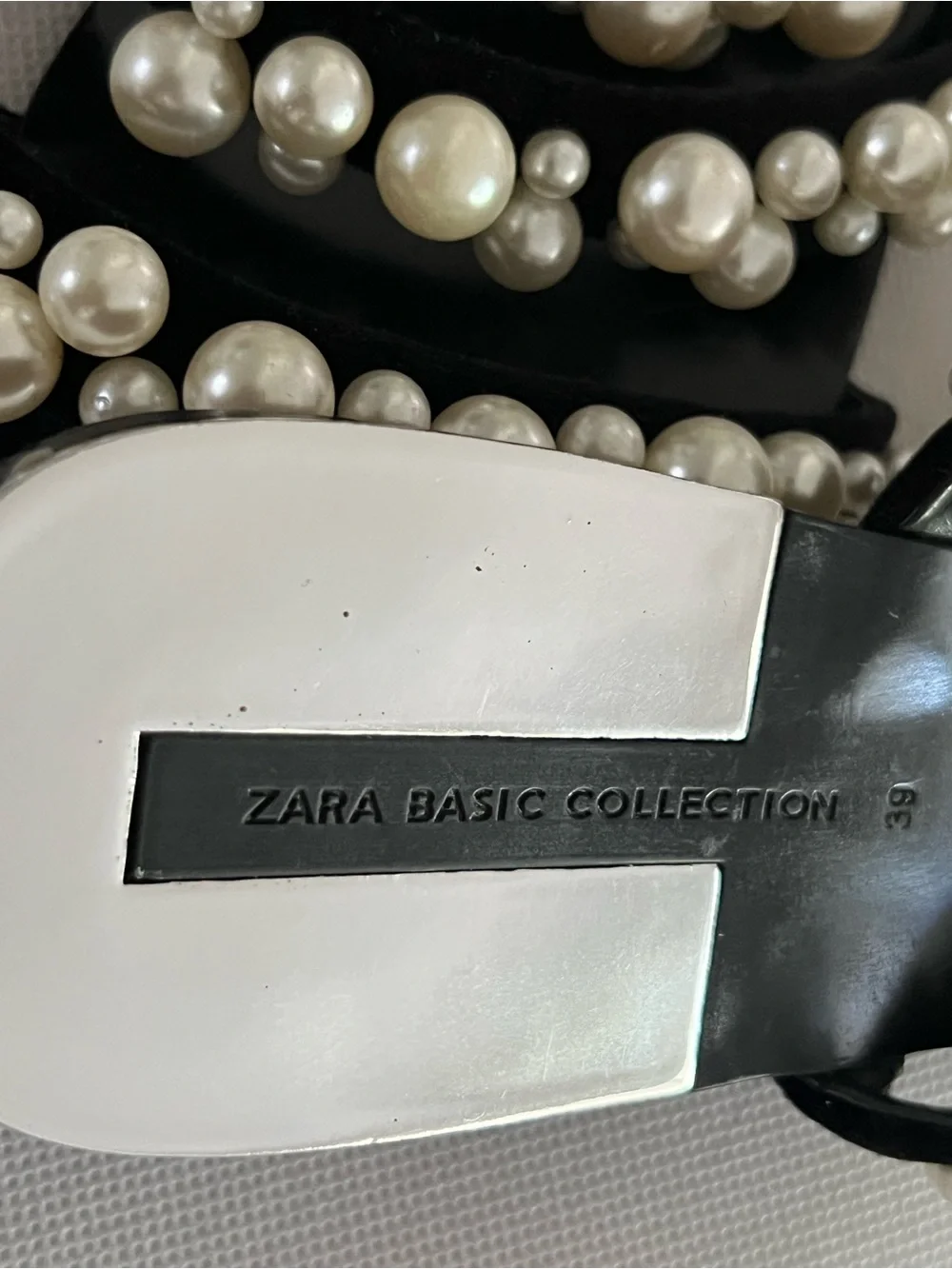 Zara Black Pearl-Embellished Slide Sandals - Picture 2 of 12